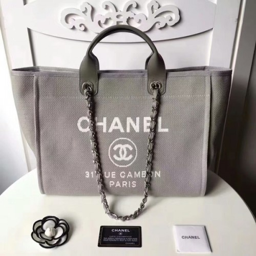 Bolso de compras de cuero de lona original mediano de Chanel 66941L