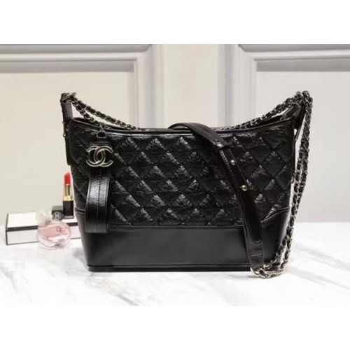Chanel Bolso de Hombro Mediano Piel de Oveja A93826 Negro