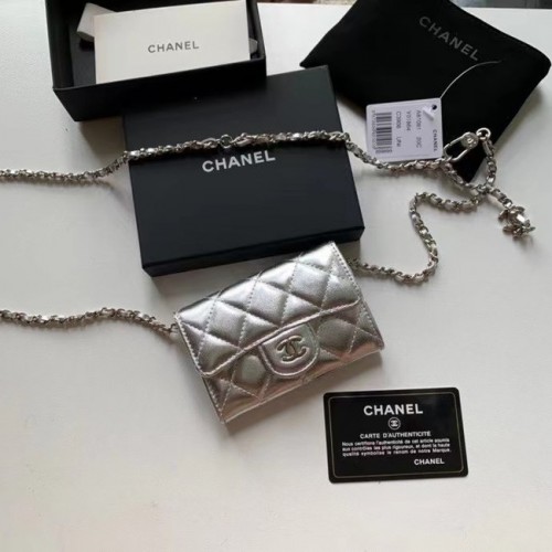 Bolsillo de piel de becerro granulada original de Chanel 81081 plata