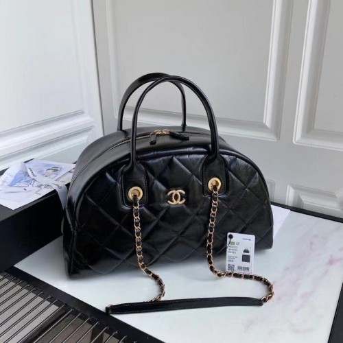 Bolso de viaje de cuero de piel de oveja original de Chanel negro AS2223 oro