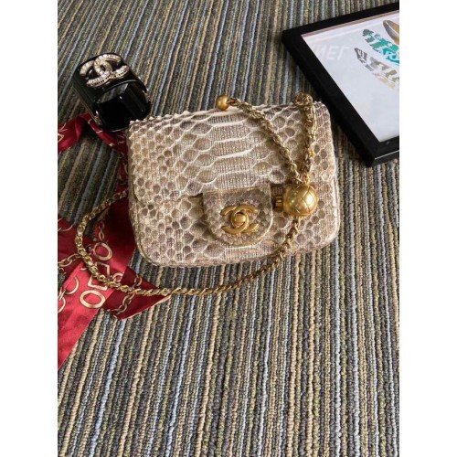 Bolso pequeño con solapa de piel de serpiente Chanel Original AS1115 albaricoque