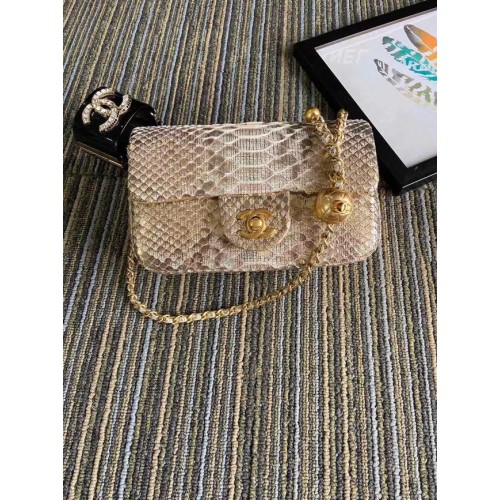 Bolso pequeño con solapa de piel de serpiente Chanel Original AS1116 albaricoque