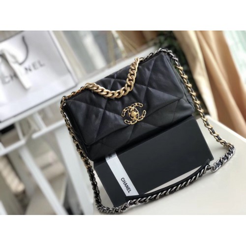 Bolso con solapa Chanel 19 AS1160 Negro