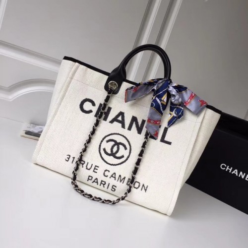 Chanel Original Tote Shopping Bag Lona Piel de becerro Metal plateado 92298 blanco