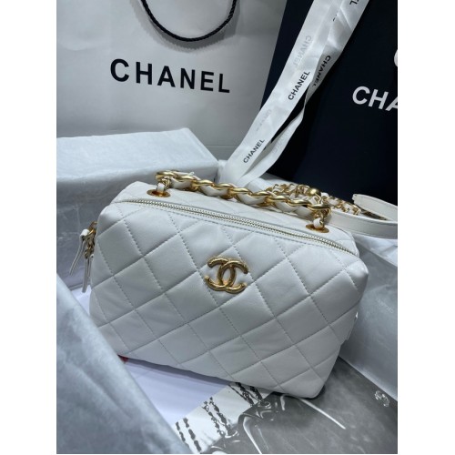 Chanel Piel de cordero AS1267 Metal dorado blanco