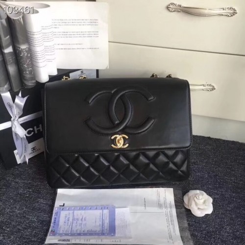 Chanel Cuero de piel de oveja Metal dorado A91869 Negro