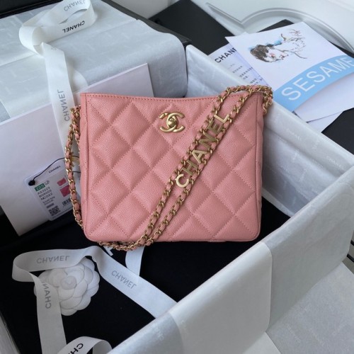 Bolso de hombro Chanel Piel de becerro granulada y metal dorado AS3223 rosa