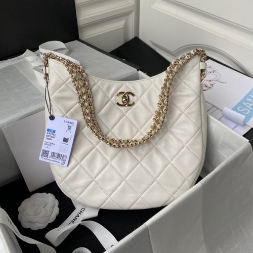 Bolso de hombro Chanel Piel de cordero metal dorado claro AS3153 blanco