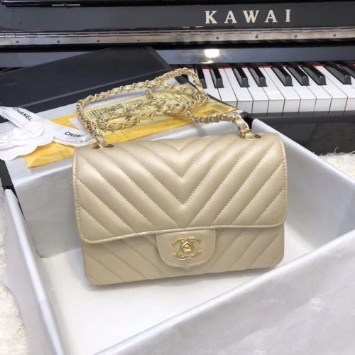 Chanel Bolso clásico pequeño Piel de becerro granulada Metal dorado A69900 dorado