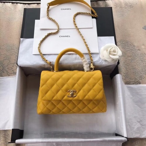 Chanel Bolso pequeño con solapa y asa superior A92990 amarillo