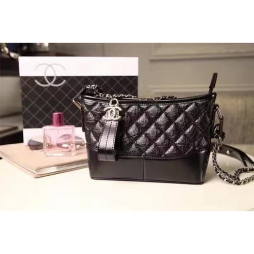 Chanel Small Shoulder Bag Piel de oveja A93825 Negro