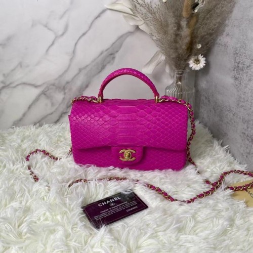Chanel Bolso mini con solapa de piel de serpiente con asa superior AS2431 MORADO CIRUELA