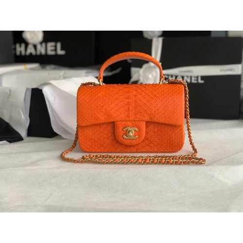 Chanel Bolso mini con solapa de piel de serpiente con asa superior AS2431 naranja