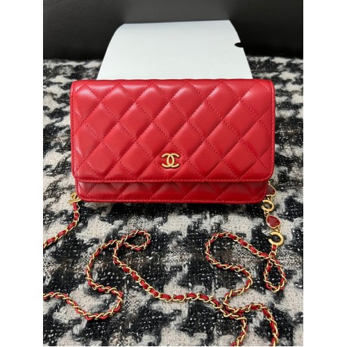 Chanel CARTERA CON CADENA AP3035 rojo