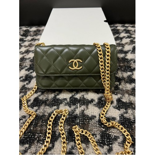 Chanel CARTERA CON CADENA Piel de cordero Metal dorado 68107 verde