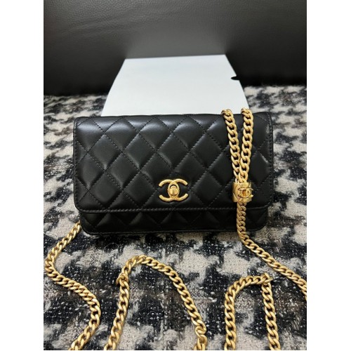 Chanel CARTERA CON CADENA Piel de cordero Metal dorado AP3043 negro