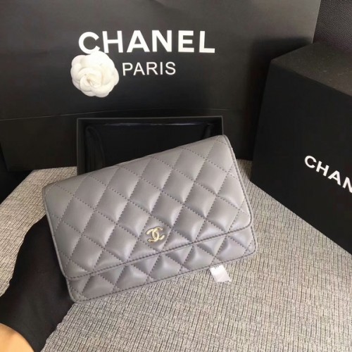 Chanel WOC Bolso con solapa Gris Piel de oveja original 33814 Plata