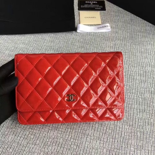 Chanel WOC Flap Bag Charol A33814C Rojo