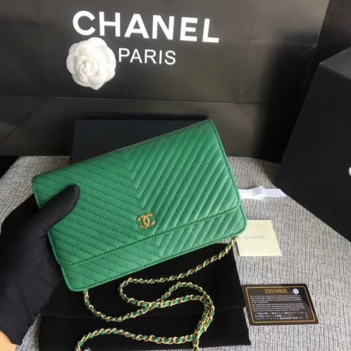 Chanel WOC Bolso de hombro con solapa Verde Piel de becerro A33814 Oro