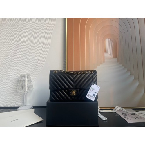 Chanel clásico bolso Cordero oro Metal V01112 negro