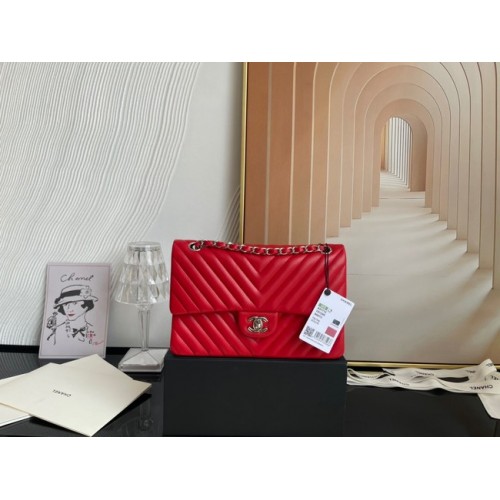 Chanel clásico bolso Cordero plata Metal V01112 rojo