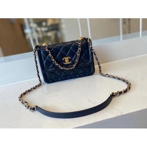 Bolso con solapa Chanel Piel de ternera Metal dorado AS2055 Azul rey