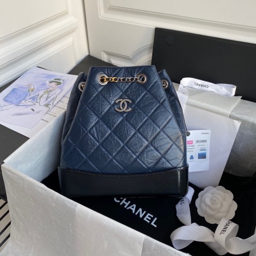Chanel gabrielle mochila pequeña A94485 azul