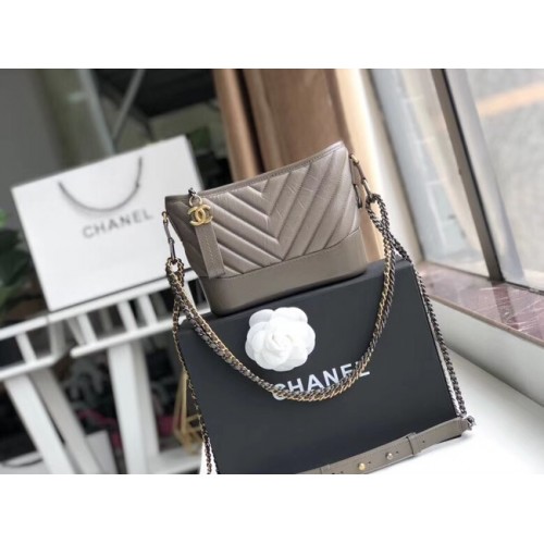 Chanel bolso hobo gabrielle pequeño A91810 gris