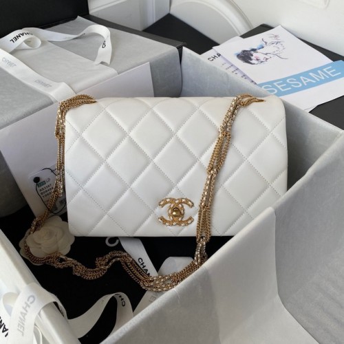 BOLSO PEQUEÑO CON SOLAPA Chanel Piel de cordero metal dorado AS3387 blanco