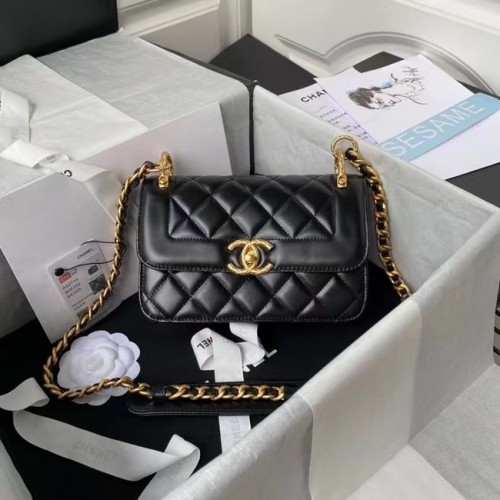 Chanel Bolso de hombro con solapa pequeño Cuero original AS2714 negro