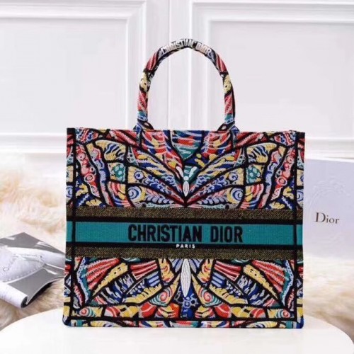 BOLSO TOTE BOOK DIOR DE LONA BORDADA M1286ZBD