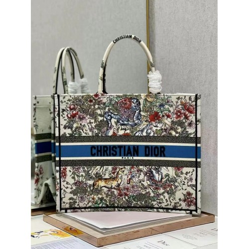 DIOR BOOK TOTE Bordado C1286-30 blanco
