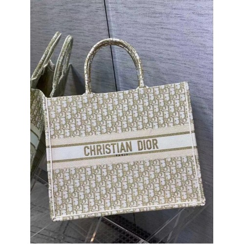 DIOR BOOK TOTE Bordado C1286-9 crema