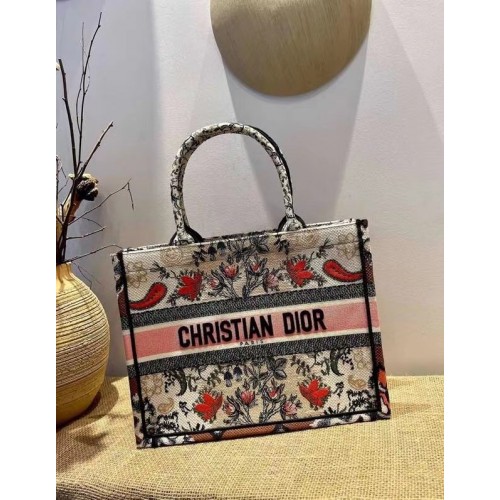 DIOR BOOK TOTE Multicolor Bordado M1287ZR