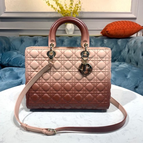 BOLSO LADY DIOR Piel de cordero Cannage marrón degradado M0567 Marrón