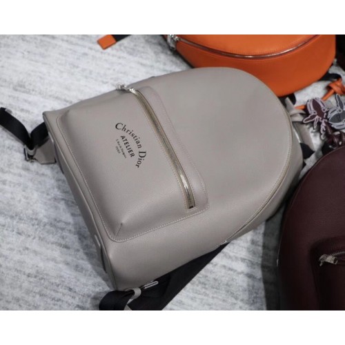 Mochila Dior Original en piel de vacuno S0208 gris