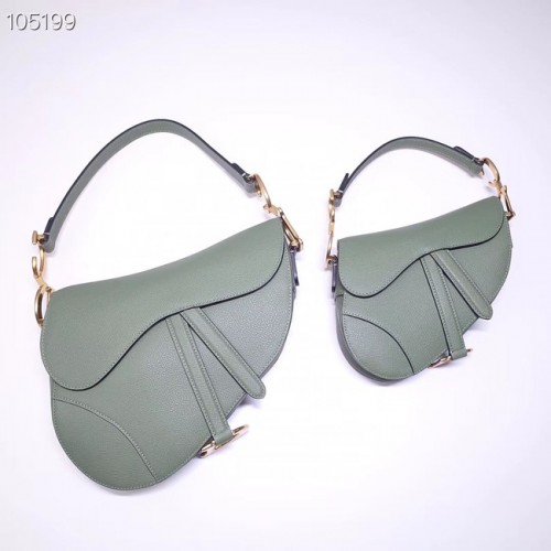 Dior SILLÍN-TAS VAN KALFSLEER M0446CW verde