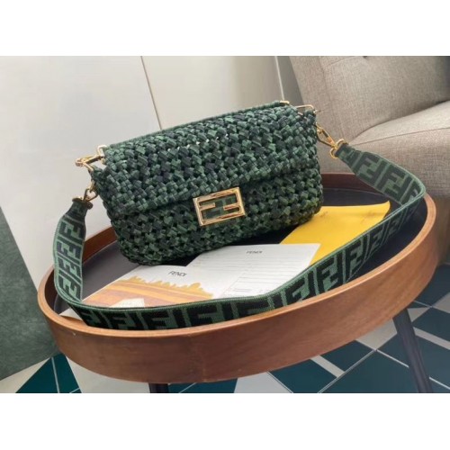 FENDI Baguette Bandolera F0388 Verde
