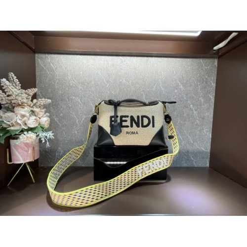 Bolso de paja trenzada FENDI F6535 negro