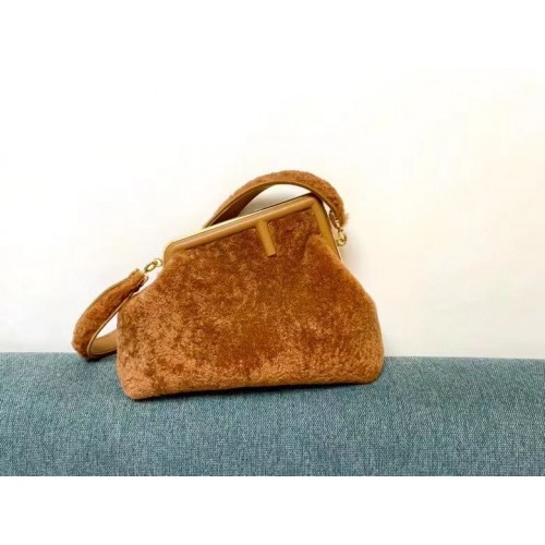 Bolso FENDI FIRST MEDIUM de piel de cordero 8BP127AH Caramelo