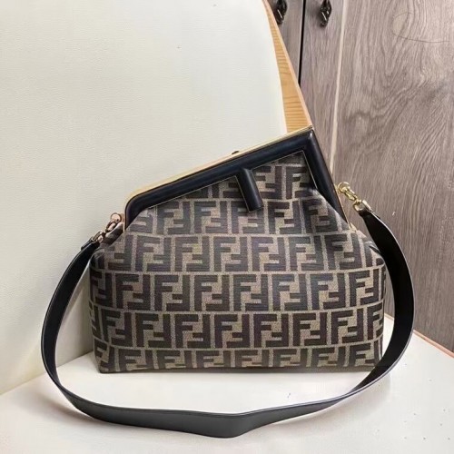 Bolsa de tela FENDI FIRST 5FB2323 Negro