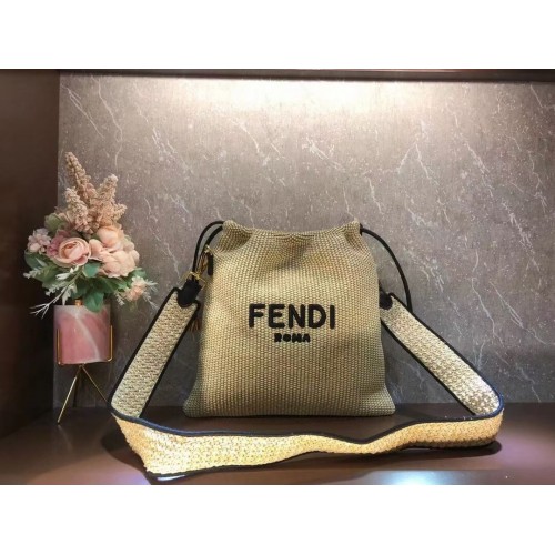 FENDI PACK SMALL POUCH Bolso pequeño de paja trenzada F1529 marrón