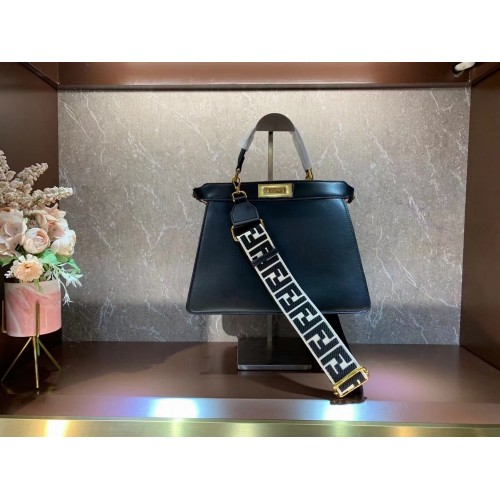 FENDI PEEKABOO ISEEU MEDIUM bolso de cuero 8BN321A6 negro