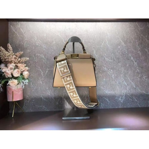 FENDI PEEKABOO ISEEU PEQUEÑO bolso de cuero F1615 albaricoque