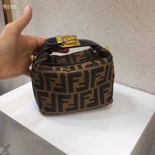 Bolso de tela FENDI 8BR051 negro