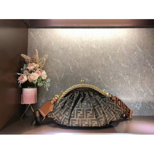 Bolsa de tela FENDI F7641 marrón