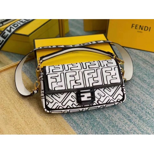 Fendi BAGUETTE Bolso de Cuero Original F2468 Blanco