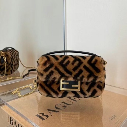 Fendi BAGUETTE lana de cordero Bolso de cuero 5FB0331 marrón