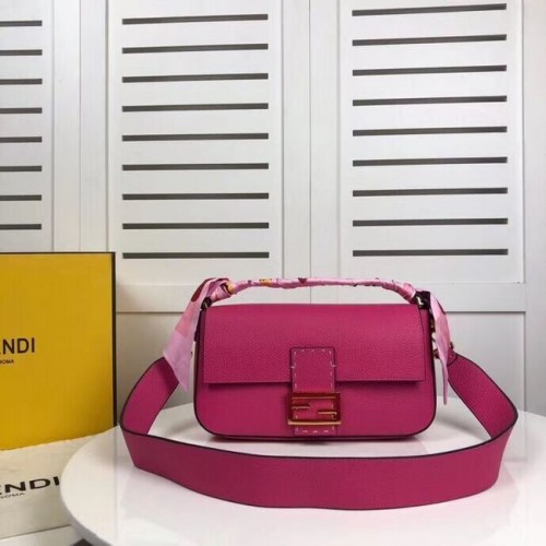 Fendi BAGUETTE bolso de piel F2466 rosa