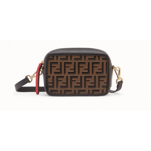 Fendi FUNDA PARA CÁMARA 8BT287A negra
